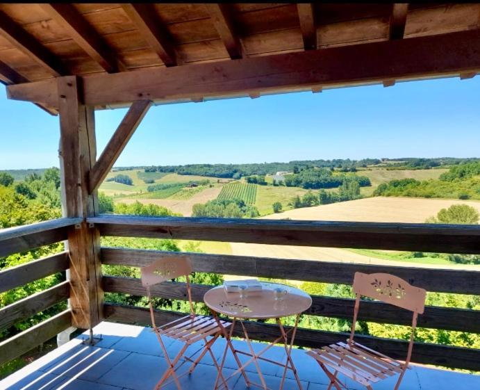 B&B Chez Odile Mirabel  Экстерьер фото