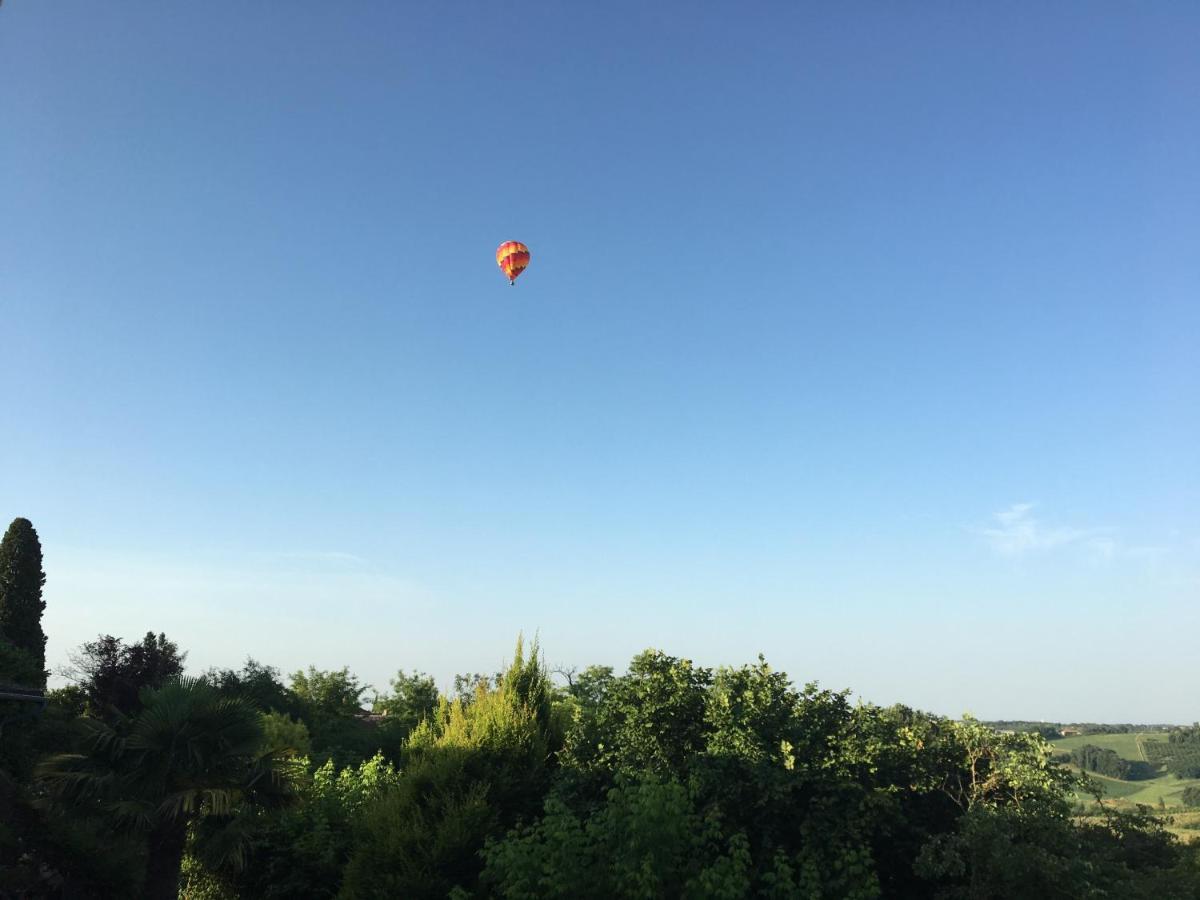 B&B Chez Odile Mirabel  Экстерьер фото
